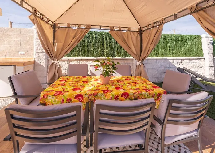 Villa Infinity By Solset